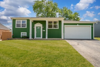 233 Healy Ave, Romeoville, IL 60446