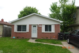 13529 Fellrath St, Taylor, MI 48180