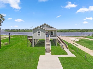 1656 County Road 616, Sargent, TX 77414