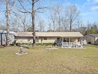 39 Sunshine Dr, Many, LA 71449