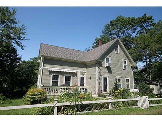 1 Lakeside Dr, Boothbay Harbor, ME 04538