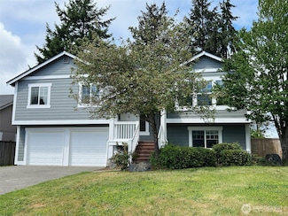 9002 Shadberry Dr SE, Olympia, WA 98513