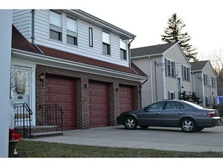 8 Marconi St, Providence, RI 02909
