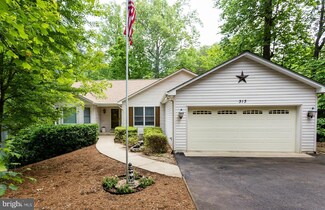 313 Stratford Cir, Locust Grove, VA 22508