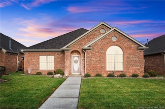 2714 Quail Chase Dr, Sellersburg, IN 47172