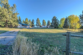170 Loop Ln, West Yellowstone, MT 59758