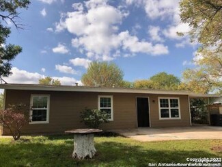 7511 Happy Valley Dr, San Antonio, TX 78242