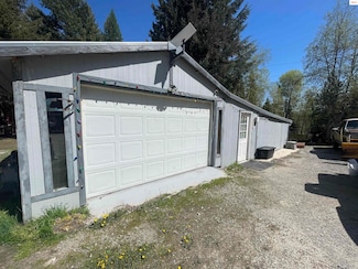 385 Upland Dr, Sandpoint, ID 83864