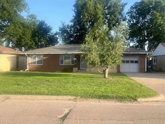 2709 W Oklahoma Ave, Enid, OK 73703