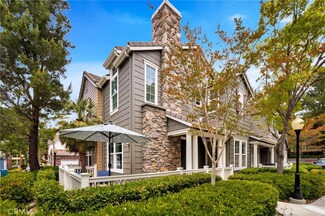 25 Ellsworth St Unit 11, Mission Viejo, CA 92694
