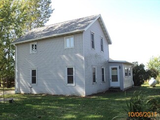 W3167 Elm Rd, Mayville, WI 53050