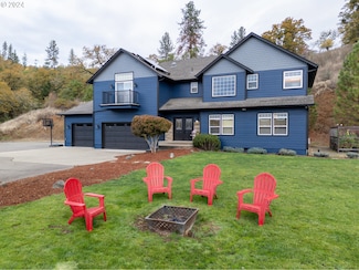 411 NE Pomona St, Roseburg, OR 97470