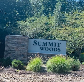 Lot 57 Summit Woods Rd, Roaring Brook Township, PA 18444