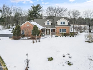 620 Reutter Dr, Duanesburg, NY 12056