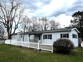 203 High St, Fort Recovery, OH 45846