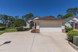 1500 Linkside Dr, Fleming Island, FL 32003
