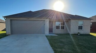 3725 Glitterman Dr, Jonesboro, AR 72404