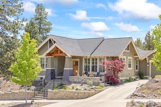 2475 NW Drouillard Ave, Bend, OR 97701