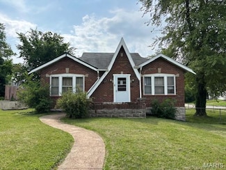 3802 Melba Place, Saint Louis, MO 63121