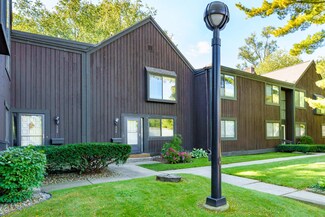 229 Durness Ct, Kalamazoo, MI 49006