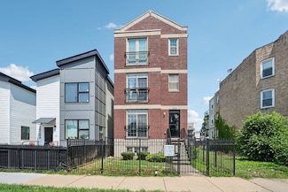 2826 W Harrison St Unit 1, Chicago, IL 60612