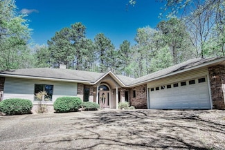11 Campeon Way, Hot Springs Village, AR 71909