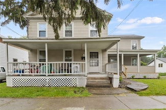 328 W Main St, Palmyra, NY 14522