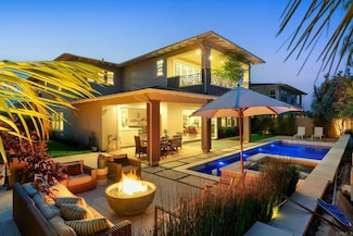 939 Moonstone Ct, Encinitas, CA 92024
