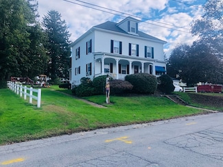 20 Spring St, Clinton, MA 01510