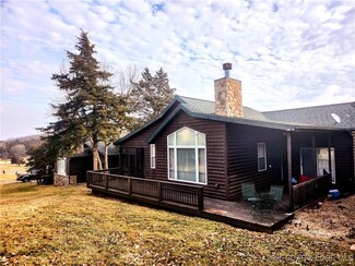 39 Cottage Park W, Camdenton, MO 65020