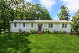 200 Sandra Ln, North Andover, MA 01845