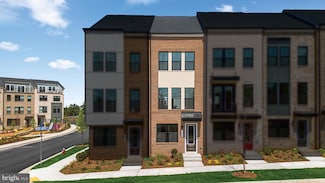 2614 River Birch Rd, Herndon, VA 20171