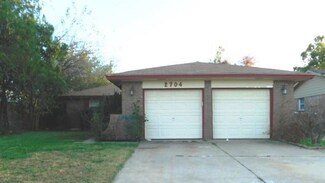 2704 SW 82nd St, Oklahoma City, OK 73159