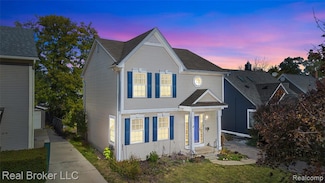 423 Dewey St, Royal Oak, MI 48067