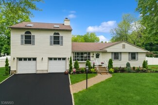 2259 Redwood Rd, Scotch Plains, NJ 07076