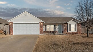 517 S Shawnee St, Skiatook, OK 74070