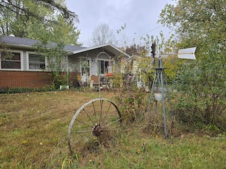 166 W Lowry St, Brooklyn, MI 49230