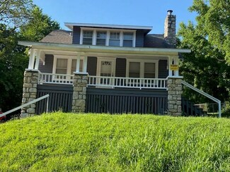 9400 E 14th St S, Independence, MO 64052