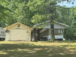 5859 N Utter Rd, Irons, MI 49644