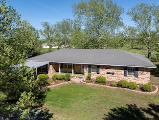 184640 N 2810 Rd, Comanche, OK 73529