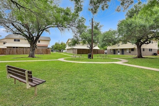 3533 Midwest Dr Unit C, Bryan, TX 77802