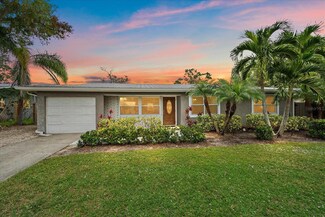 3037 Alta Vista St, Sarasota, FL 34237