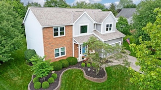 1190 Lake Point Dr, Westerville, OH 43082