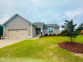 25 Cornfield Ln, Benson, NC 27504