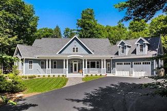 9845 Norwegian Wood Dr, Ephraim, WI 54211