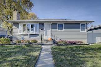 726 N Raymond St, Griffith, IN 46319