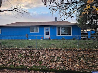 1999 Columbus Place SE, Albany, OR 97322