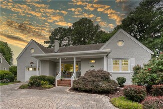 241 Sir Oliver Rd, Norfolk, VA 23505