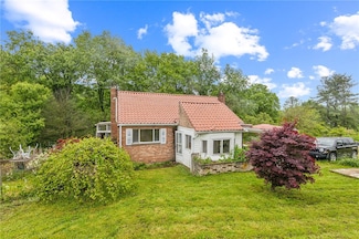 29564 Lake Creek Rd, Cochranton, PA 16314