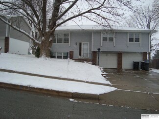 10913 X St, Omaha, NE 68137